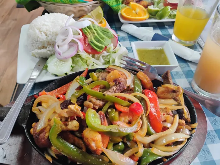 Sizzling mixed fajita with peppers and onions